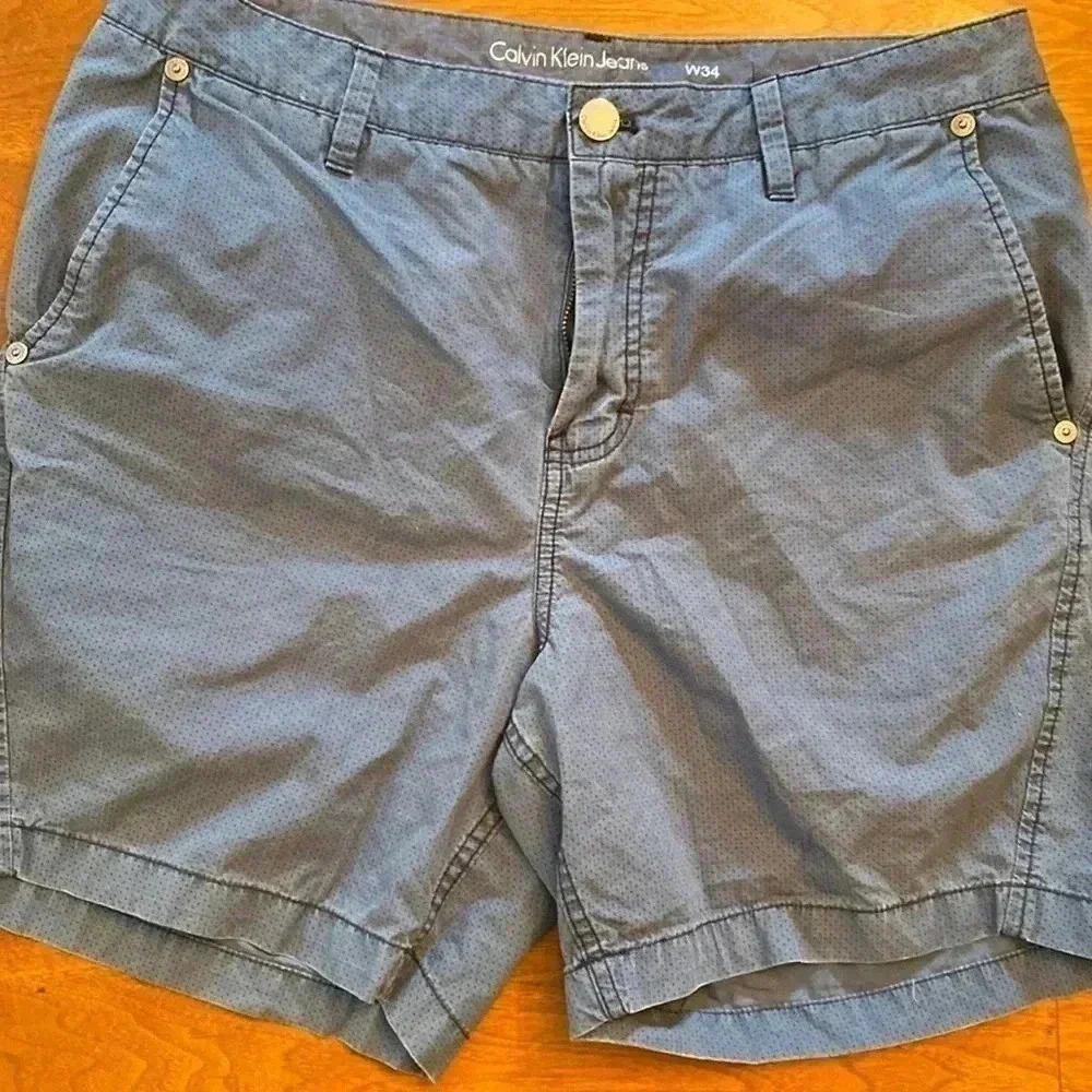 Mens shorts great condition
